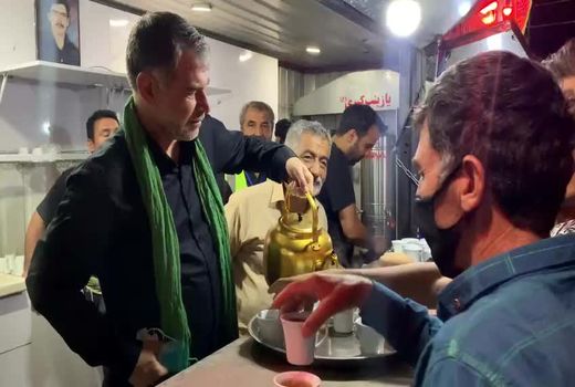 گزارش تصویری: وزیر جهاد کشاورزی در کسوت خادمی ابا عبدالله الحسین (ع)