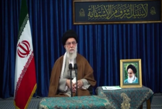 رهبر انقلاب اسلامی: خودکفایی محصولات اساسی در بخش کشاورزی باید پیگیری شود